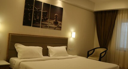 Hotel V Park Room Type - Executive double room AC