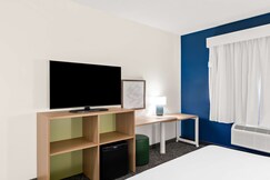 Spark by Hilton Springfield Southwest