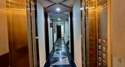 Hotel Kapil Royal Inn Room Type - Quad Room with City View Balcony