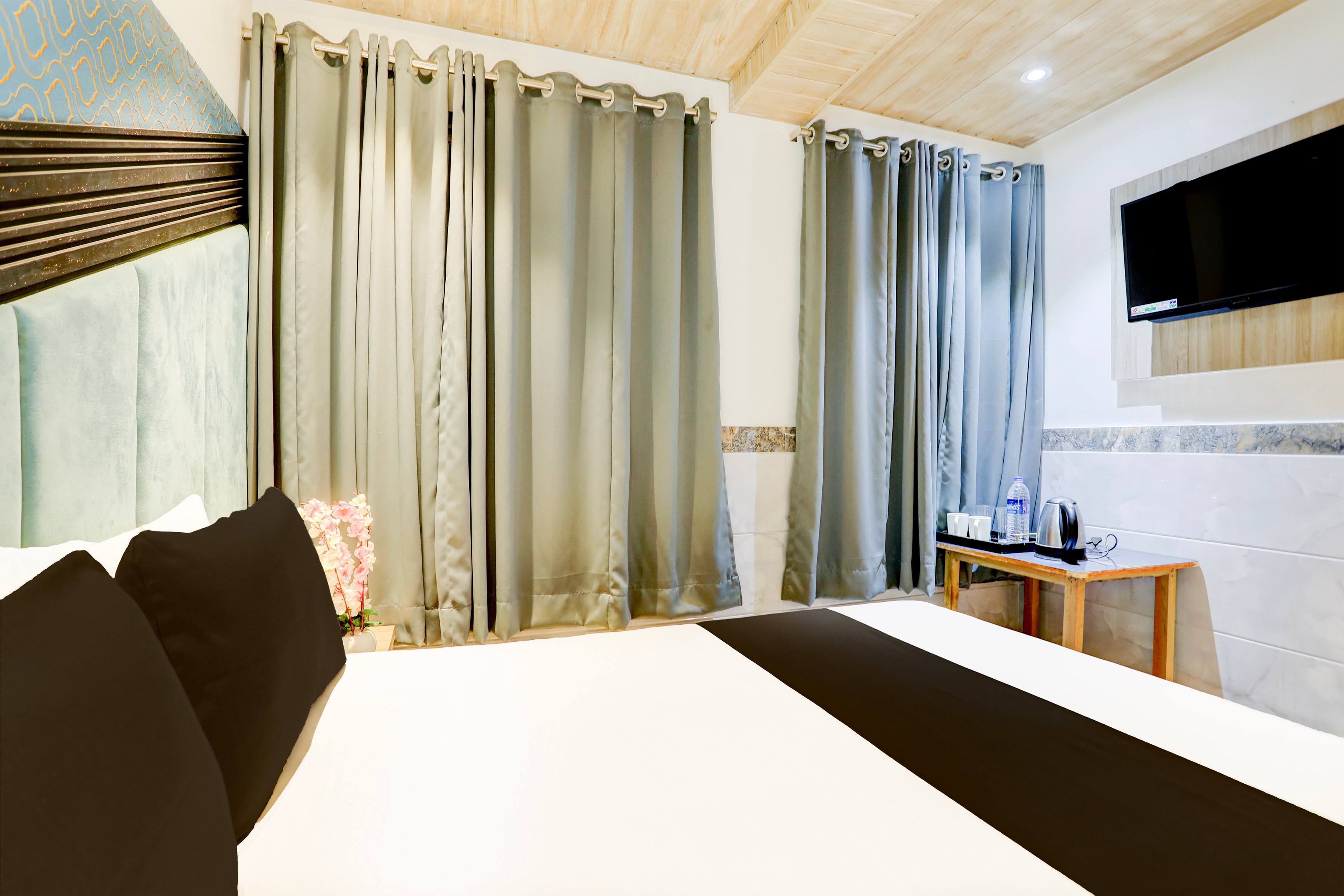 Hotel O Diamond Residency - Tap to explore photos