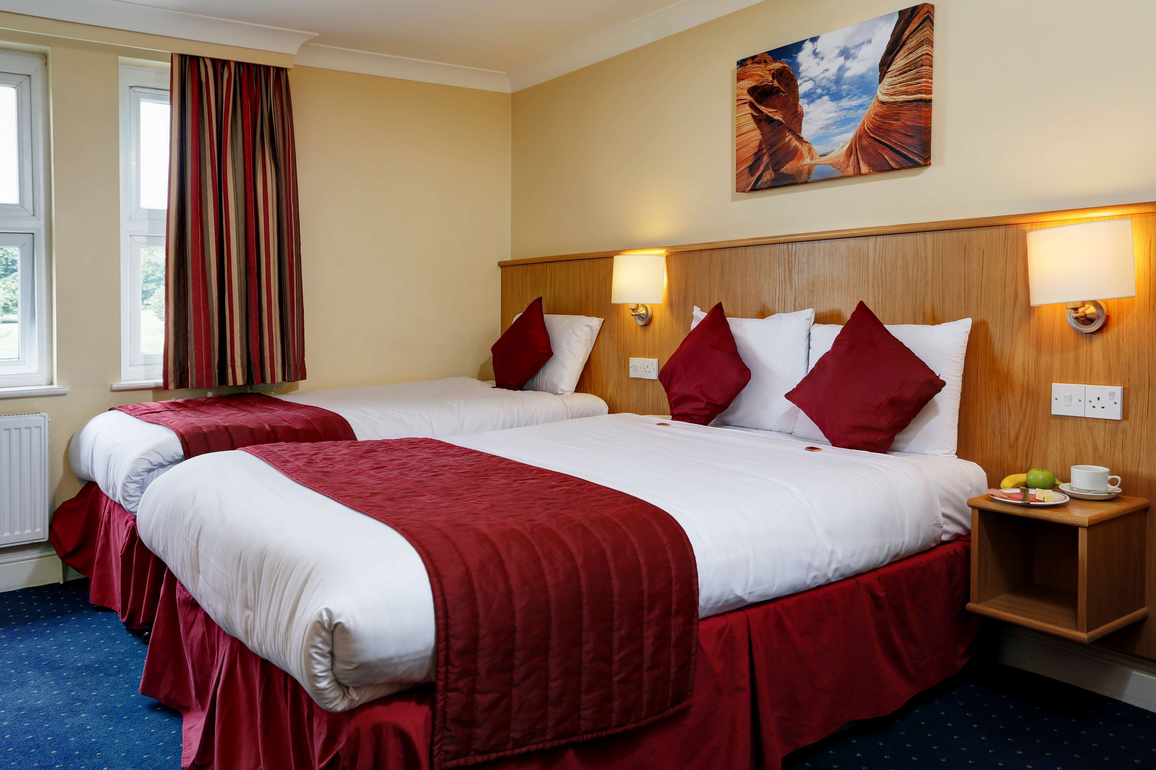 Best Western London Highbury - Tap to explore photos