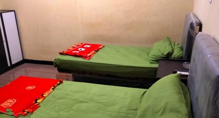 Hotel O Aida Lestari Room Type - Deluxe Twin Room