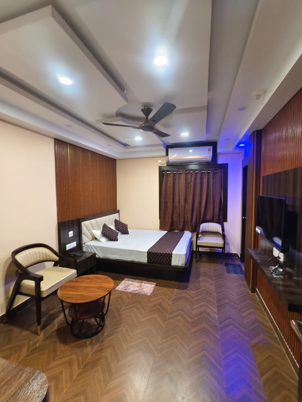 Mohar Residency Madhyamgram - Tap to explore photos