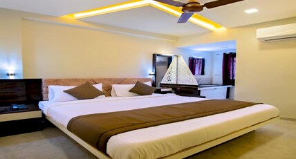IVY RESIDENCY Room Type - EXECUTIVE  AC