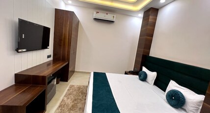 Hotel bliss Inn & Terrace(Delhi Road) Room Type - Deluxe Room