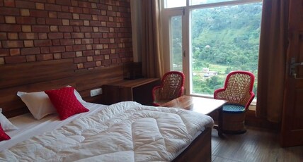 Family & Friends Hotel Room Type - Super Deluxe Room with Hill View Family & Friends Hotel Room Type - Super Deluxe Room with Hill View