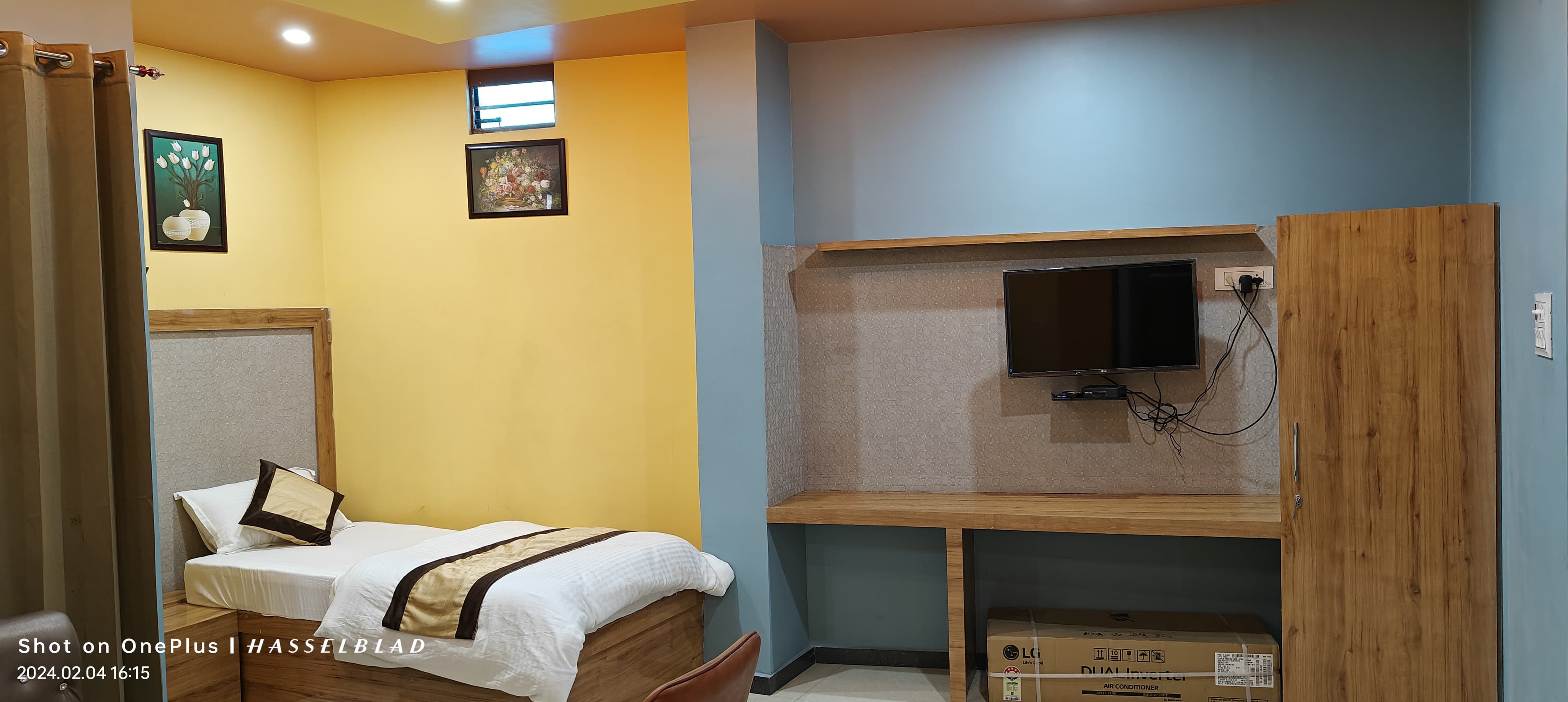 Hotel Bhavya Darbar and restaurant - Tap to explore photos