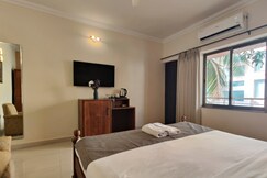 Q 23 Resort & Suites