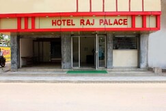 Hotel Raj Palace
