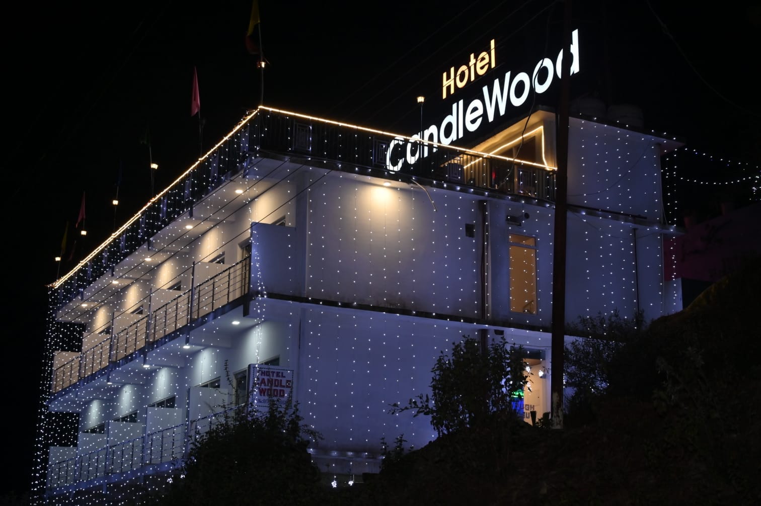 Candlewood - Tap to explore photos