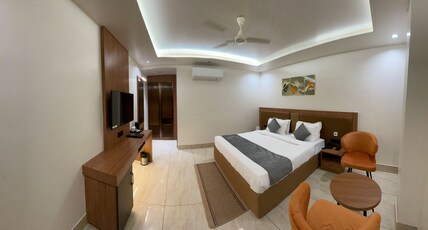 DIESEL INN HOTEL, Room Type - Super Deluxe Room