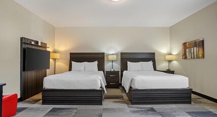 Best Western Plus Airport Inn & Suites Room Type - Accessible - 2 Queen, Mobility Accessible, Roll In Shower, Work Desk, Non-Smoking, Full Breakfast
