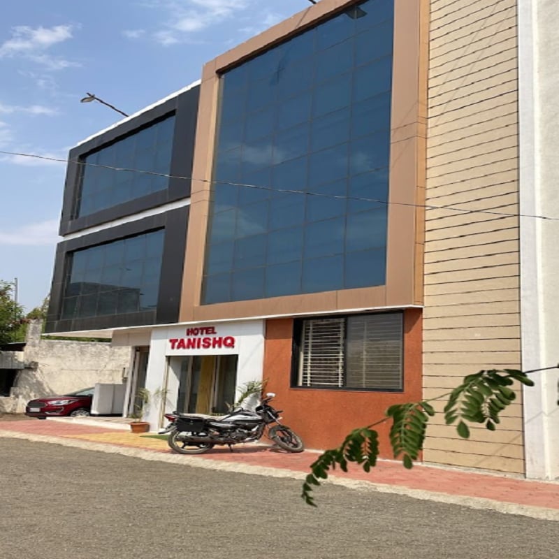 Hotel Tanishq - Tap to explore photos