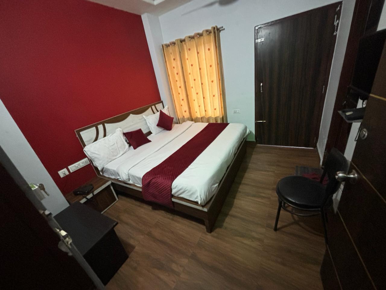 Hotel Lakhdatar Palace Jaipur - Tap to explore photos