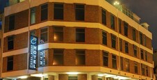 Hotel O Crossroads Hotel