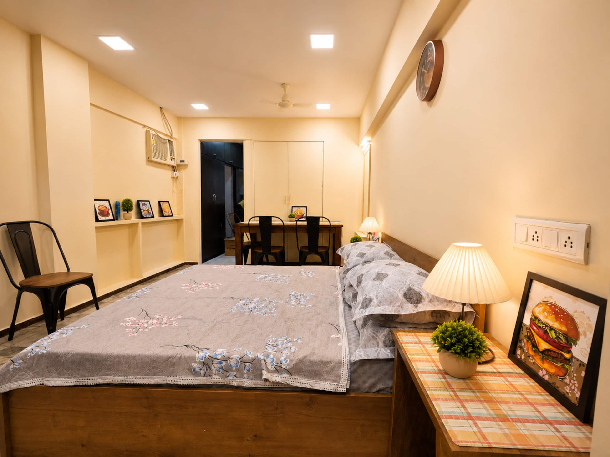 Chic & Spacious Studio Heart of Bandra W WiFi- 2 - Tap to explore photos
