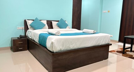 Hotel Bramha Inn Room Type - Executive Deluxe Room