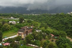 Pleasant Tree Hotels