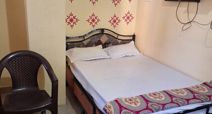 Hotel Sai Satya Room Type - Standard Double Bed Non AC Hotel Sai Satya Room Type - Standard Double Bed Non AC
