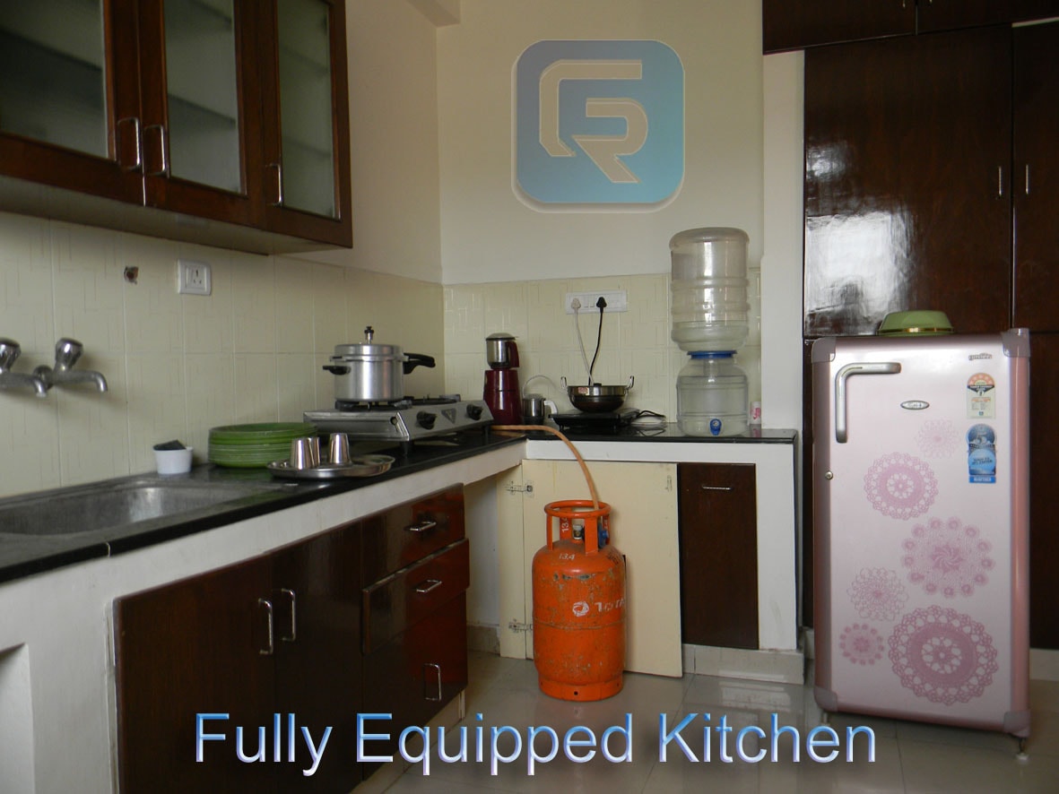 Gerones Residency - Tap to explore photos