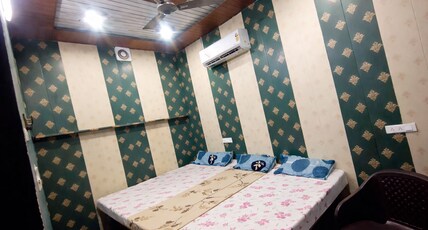 Blessed Kashi Homestay Room Type - Bedroom 2