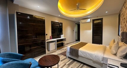 Hotel Hardik Palacio Room Type - Premium Room