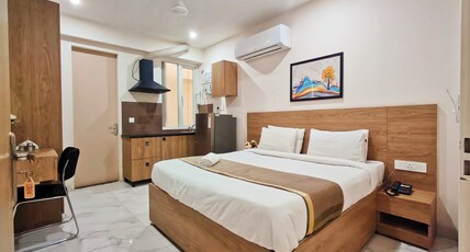 La Cozy Residency Room Type - Deluxe Room (Without Balcony)