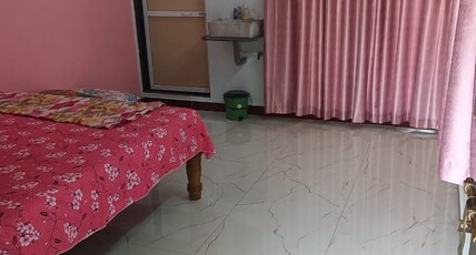Swamiraj HomeStay Room Type - Bedroom 2