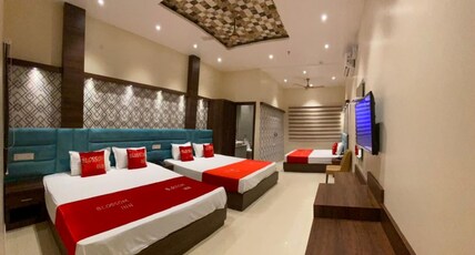 Blossom Inn 400m from Golden Temple Room Type - Luxury Six Bed Suite