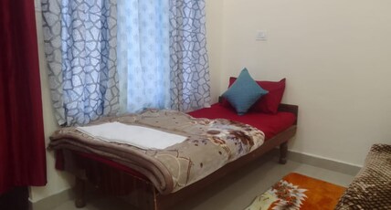 Hotel Kalyan Palace And Restaurant Room Type - Premium Room