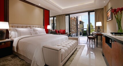 The Trans Resort Bali Room Type - Club Premier King