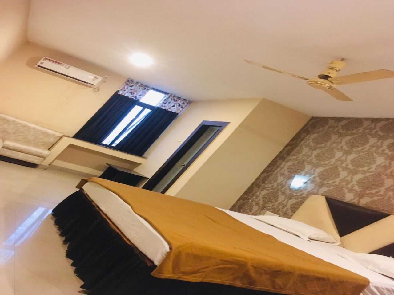 Hotel O DIWAN INN - Tap to explore photos