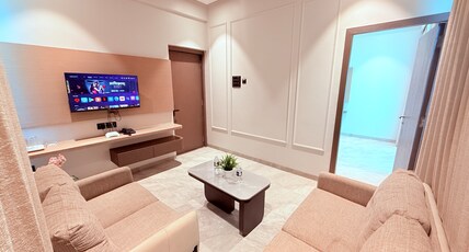 PURPLE LOTUS SUITES Room Type - Suite Room