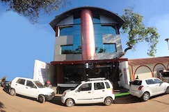 Shantis Hotel Surbhi