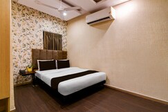 Super Townhouse Parkstreet Formerly Hotel Royal Garden