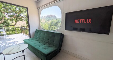Glass Canvas Mount Abu Room Type - Glass Canvas