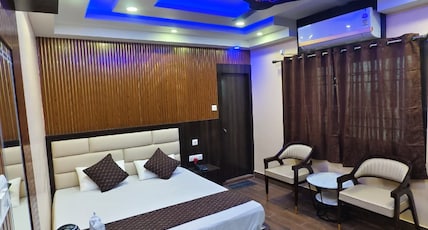 Mohar Residency Madhyamgram Room Type - Premium Deluxe Room Mohar Residency Madhyamgram Room Type - Premium Deluxe Room