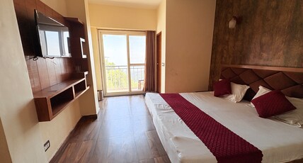 Landour Hills and Restro Room Type - Bedroom 2