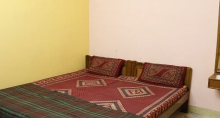 Hotel Suraj Room Type - Budget Room