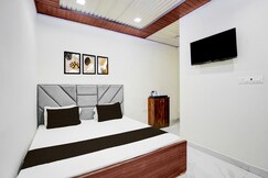 Super Hotel O Mathura Central Railway Junction Formerly Bhagwati Palace