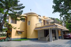 Charming  Nature s Craft Homestay Retreat