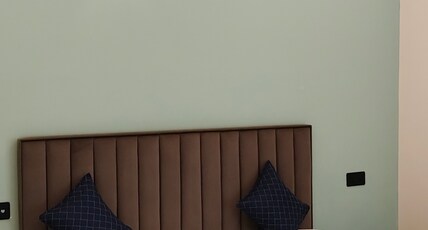 Glotus hotel and restaurant Room Type - Deluxe Room with Balcony and Garden View