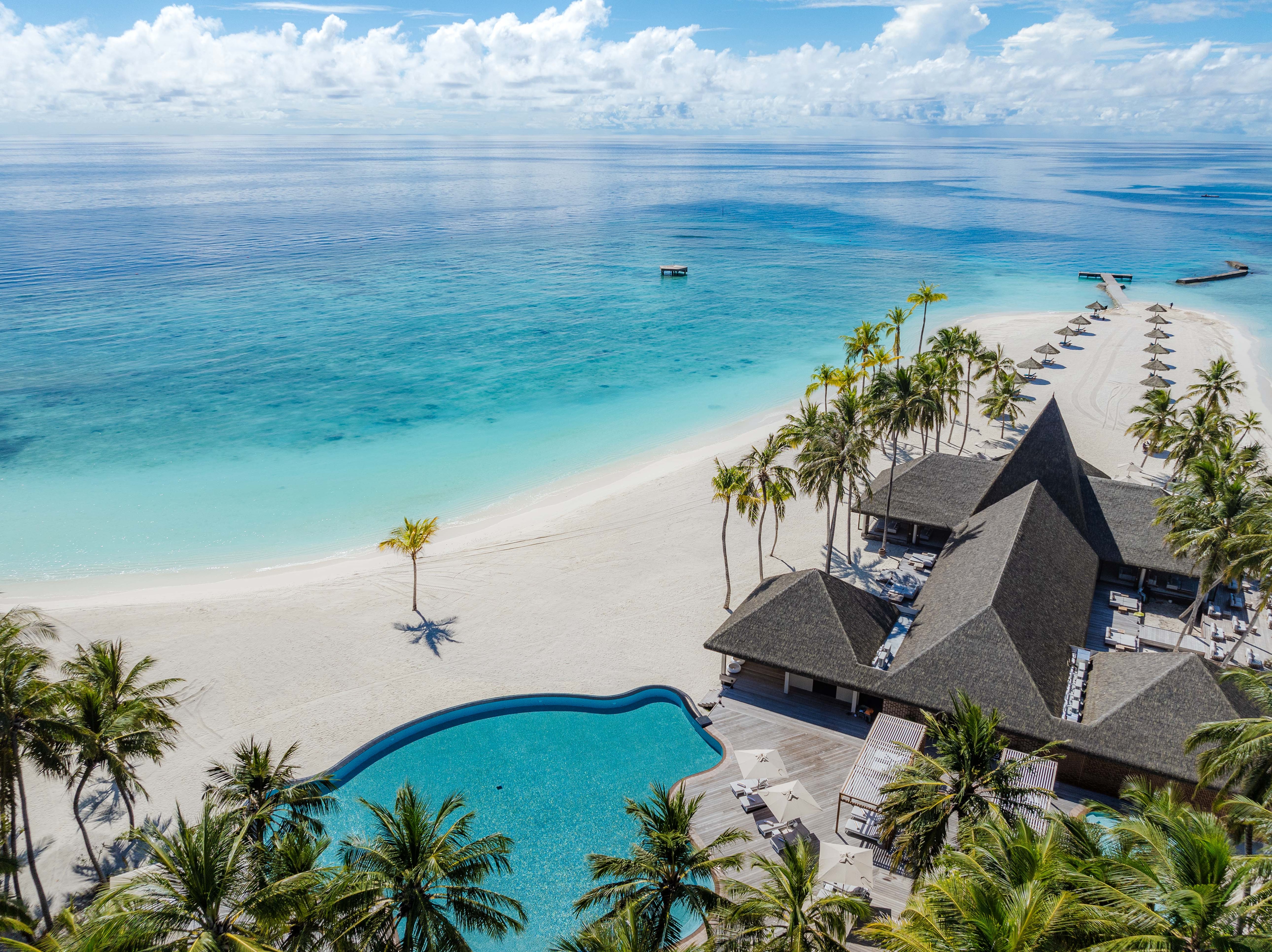 Veligandu Island Resort & Spa - Tap to explore photos