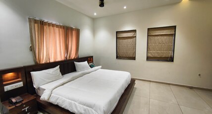 Asopalav Lawns Room Type - Luxury cottages