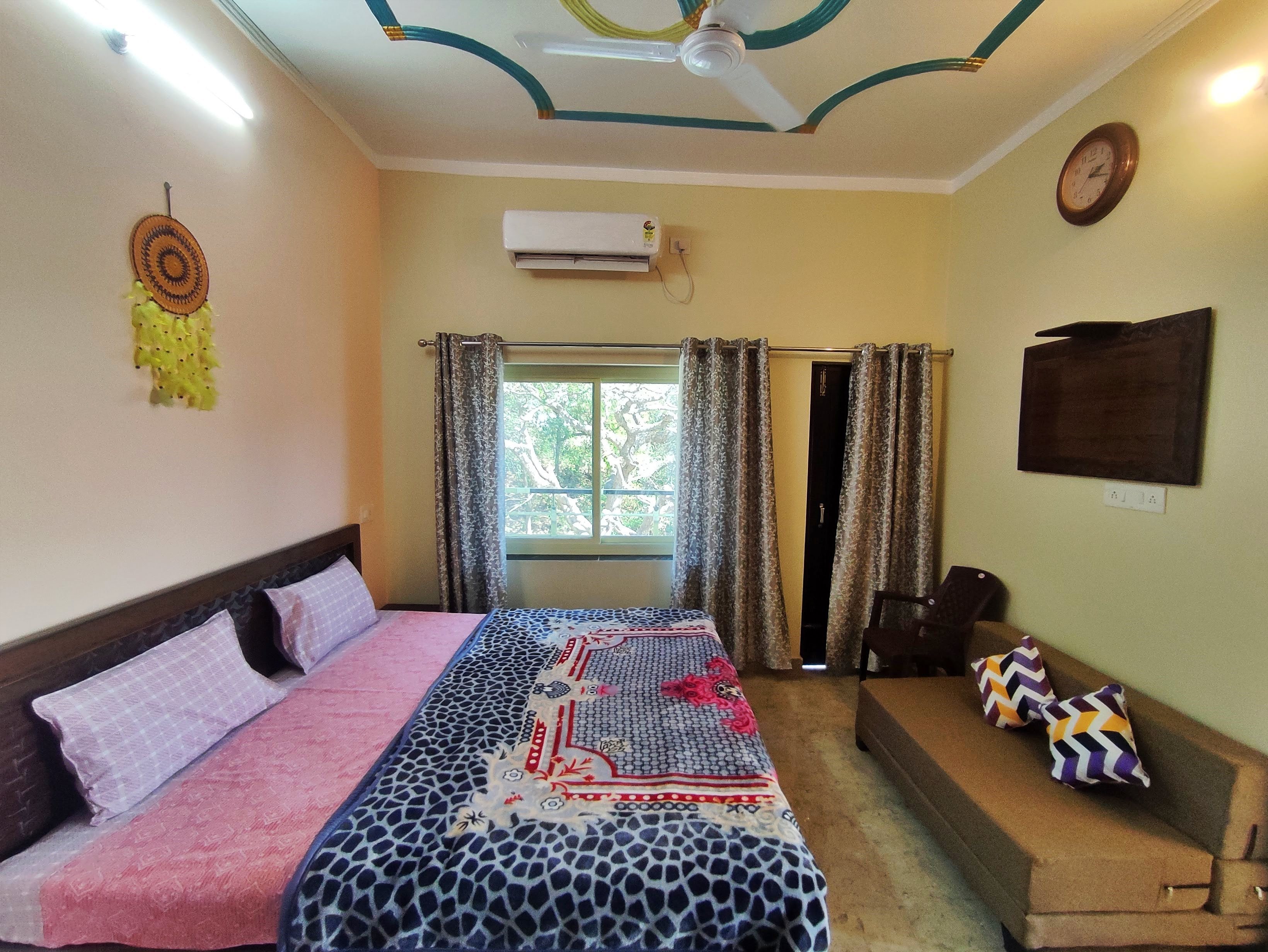 Anandam Home Stay Rishikesh - Tap to explore photos