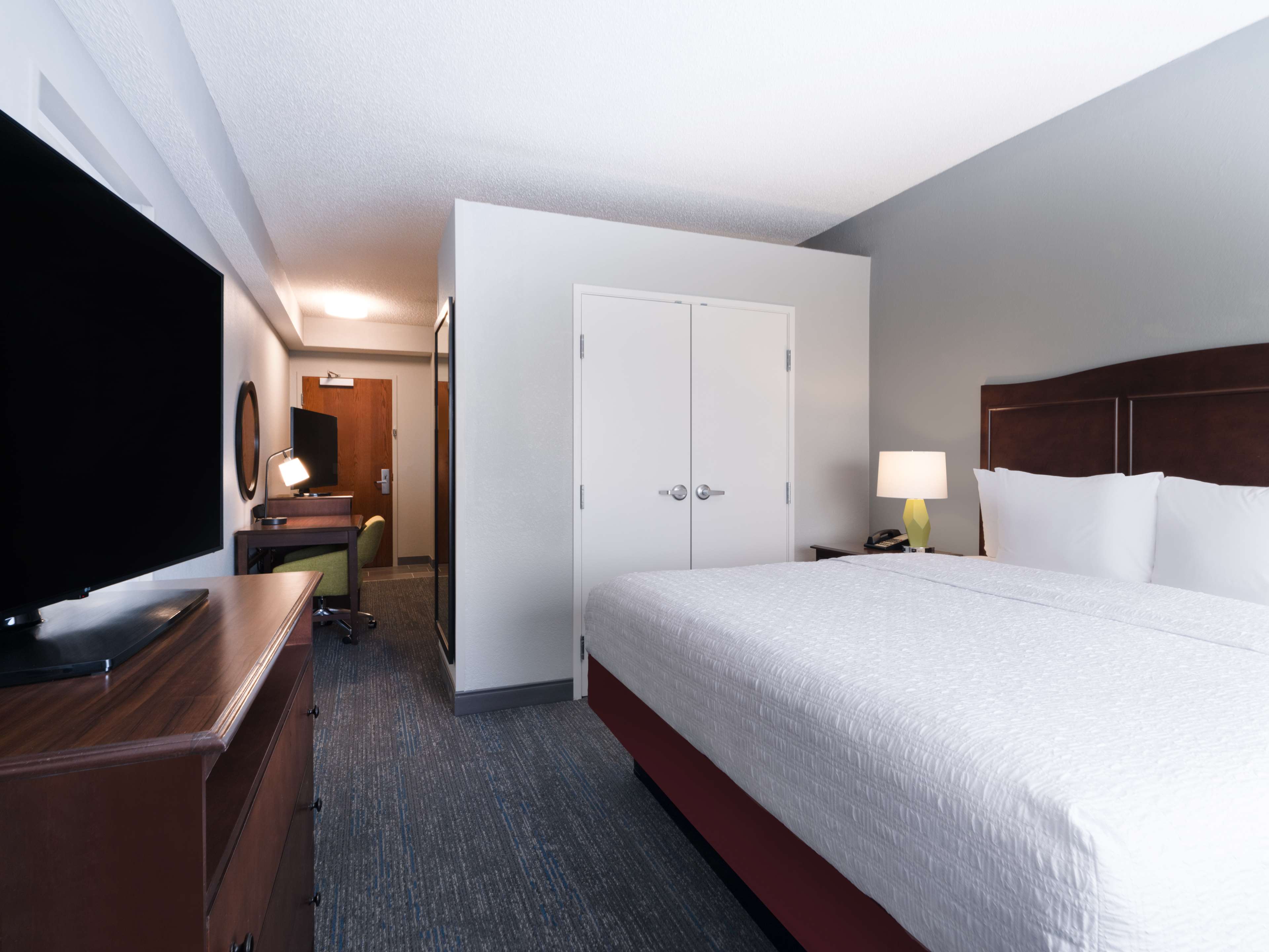 Hampton Inn Deerfield Beach - Tap to explore photos