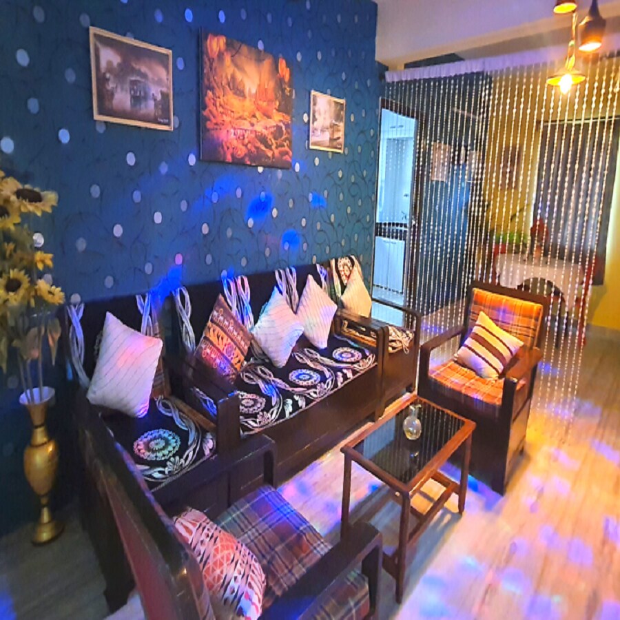 Kolkata themed 4 AC Bedrooms Big Hall and Kitchen - Tap to explore photos