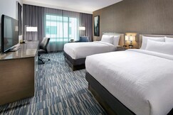 Hilton Garden Inn San Diego Downtown/Bayside, CA
