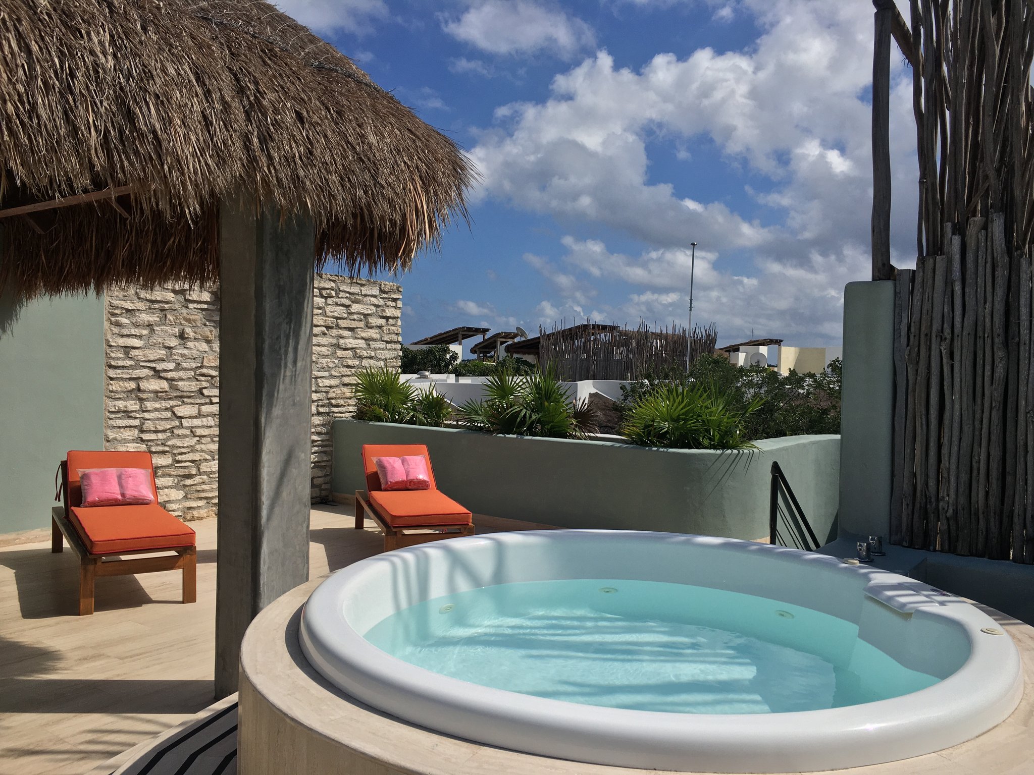 Kimpton ALUNA TULUM - Tap to explore photos