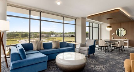 Hilton Alpharetta Atlanta Room Type - 1 KING BED 1 BEDROOM SUITE